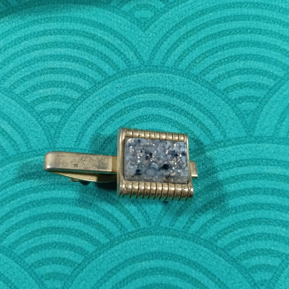 Vintage Gold Tone Tie Bar Clip With Stone? Resin?